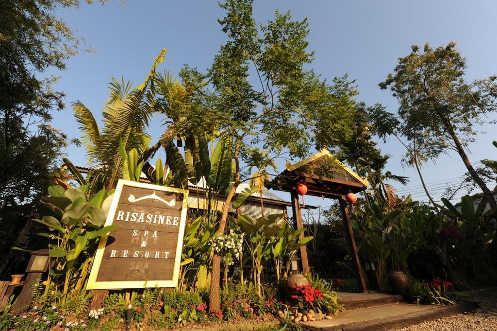 Risasinee Spa & Resort Nan Exterior foto